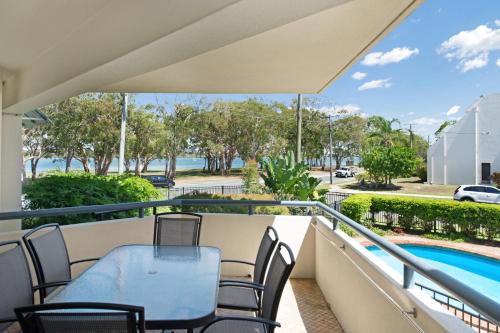Фотография гостевого дома Everything you need including a pool! Karoonda Sands Apartments