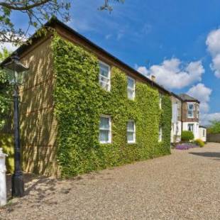 Фотографии гостиницы
Stuart House Hotel