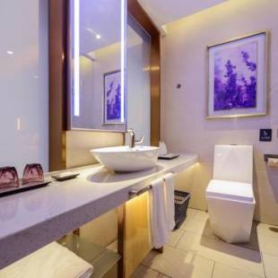 Фотографии гостиницы
Lavande Hotel Chongqing Jiangbei Intemational Airport Teminal T3 Shop