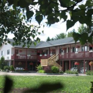 Фотографии мотеля 
            Motel Le Radisson de Val-David