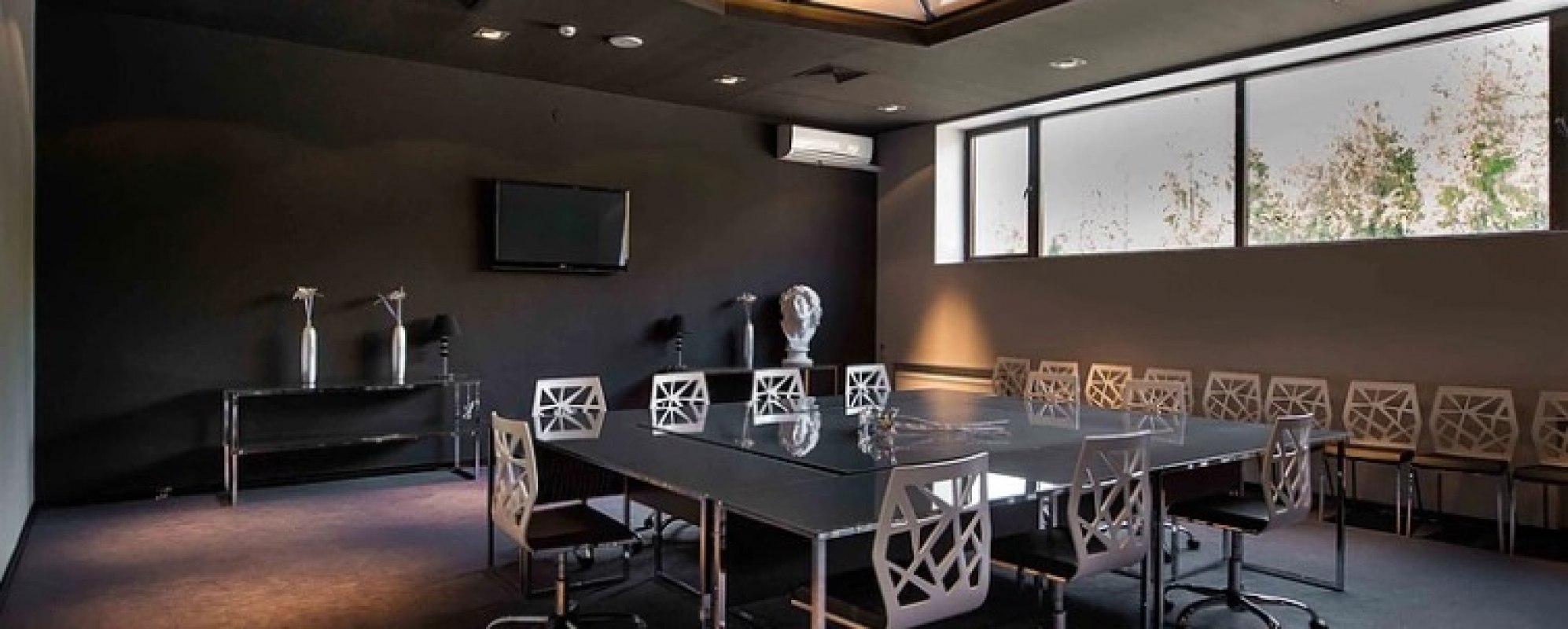 Фотографии комнаты для переговоров Black