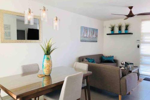 Фотография гостевого дома #CasaMare - Privada a una cuadra del mar con AC