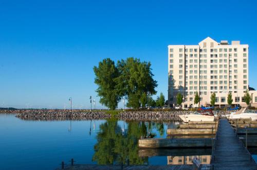 Фотография гостиницы Residence Inn by Marriott Kingston Water's Edge