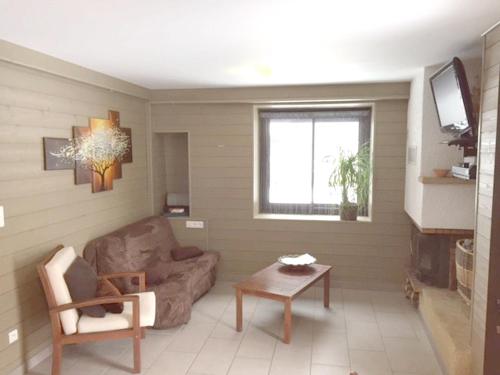 Фотография гостевого дома Maison de 5 chambres avec jardin et wifi a Cauterets a 2 km des pistes