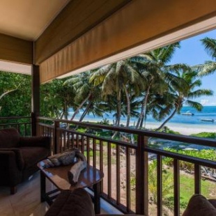 Фотография гостевого дома Villas des Alizes beachfront suites and garden villas