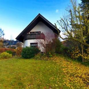 Фотографии гостевого дома
Very cosy holiday home in Olsberg with wood stove, garden, balcony and carport