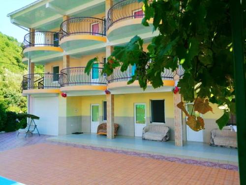 Фотография гостевого дома Ариана на Школьной, 12