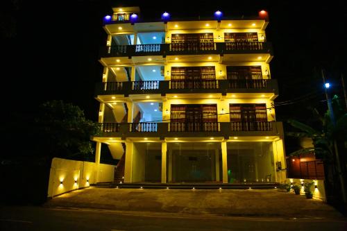 Фотография гостиницы Queen's Gate, Mirissa