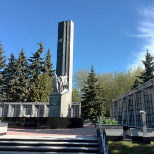 Фотография достопримечательности Мемориал Славы воинам-домодедовцам