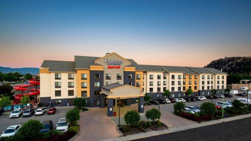 Фотография гостиницы Fairfield Inn & Suites by Marriott Kelowna