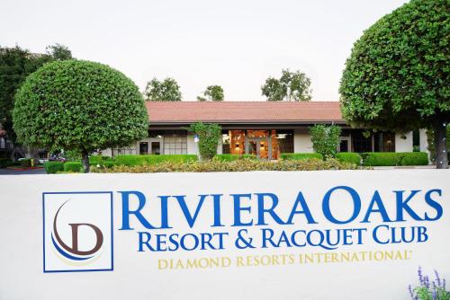 Фотография гостиницы Riviera Oaks Resort By Diamond Resorts