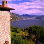Фотография гостевого дома Castello di Zorzino Iseo lake