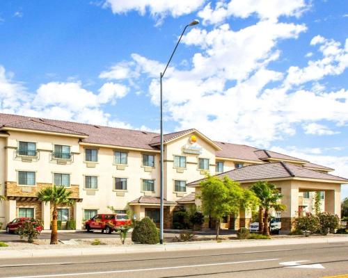 Фотография гостиницы Comfort Inn and Suites Yuma I-8