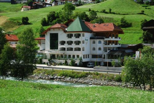 Фотография гостиницы Hotel Auhof Kappl