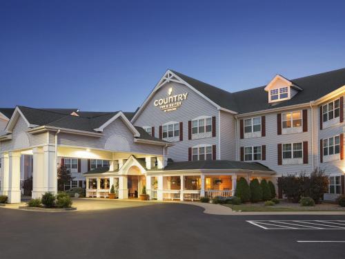 Фотография гостиницы Country Inn & Suites by Radisson, Beckley, WV