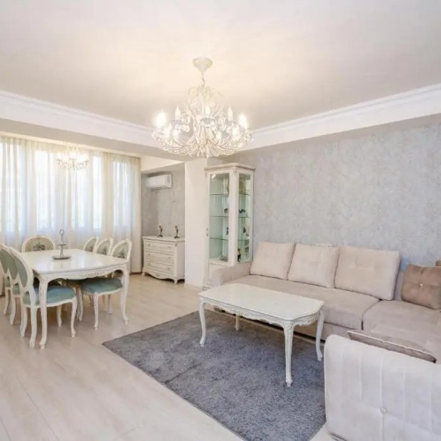 Фотографии квартиры 
            Апартаменты 5А Чудесная квартира в центре столицы с реальными фото