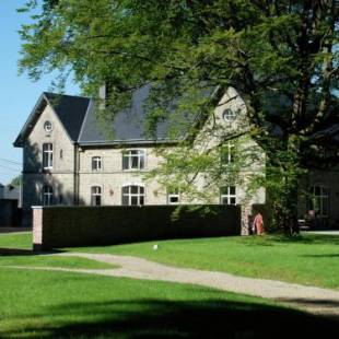 Фотографии гостевого дома 
            Beautiful Mansion in Beauplateau near Forest