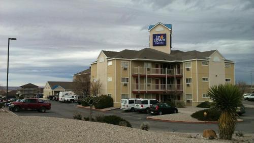 Фотография гостиницы InTown Suites Extended Stay Albuquerque