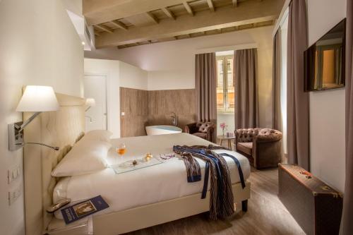 Фотография гостевого дома GCF Luxury Suites, Guest house