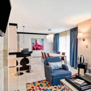 Фотографии гостиницы
Embassy Suites Raleigh - Durham Airport/ Brier Creek