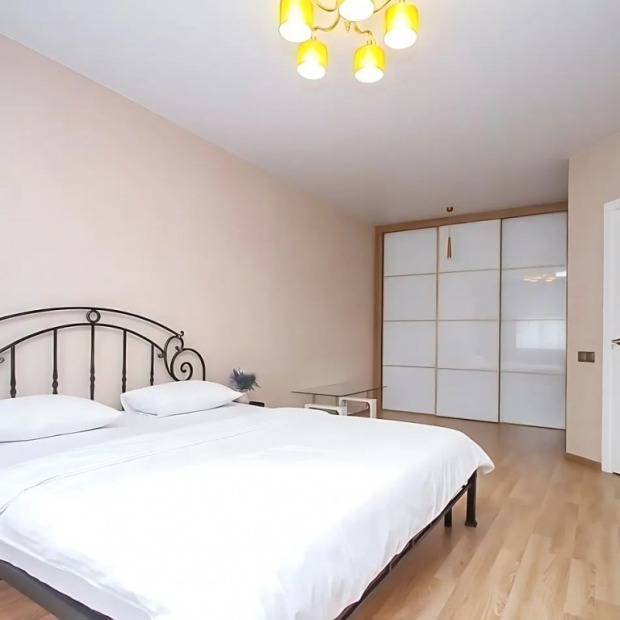 Фотографии квартиры 
            Апартаменты на 30 Лет Победы 37