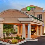Фотография гостиницы Holiday Inn Express Hotel & Suites Muskogee, an IHG Hotel