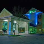 Фотография гостиницы Holiday Inn Express - Charleston/Kanawha City, an IHG Hotel