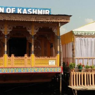 Фотография мини отеля Houseboat Moon of Kashmir