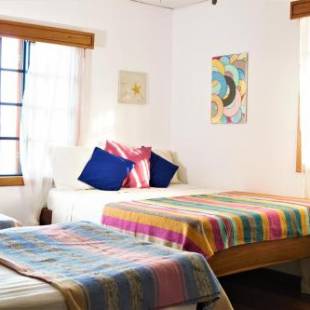 Фотографии хостела 
            Hostal del Mar - Main Street