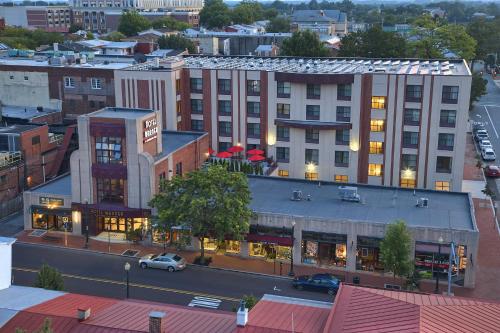 Фотография гостиницы The Hotel Warner