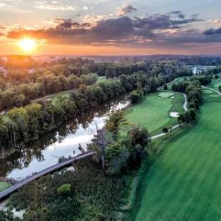 Фотографии гостиницы
Lansdowne Resort and Spa