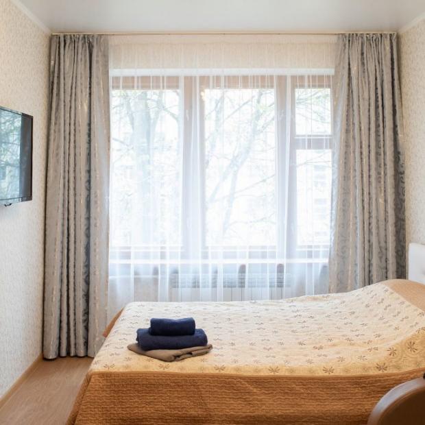 Фотографии квартиры 
            Апартаменты однокомнатные в центре города на Карла Либкнехта 10