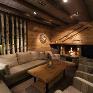 Фотографии гостиницы 
            Eira Ski Lodge