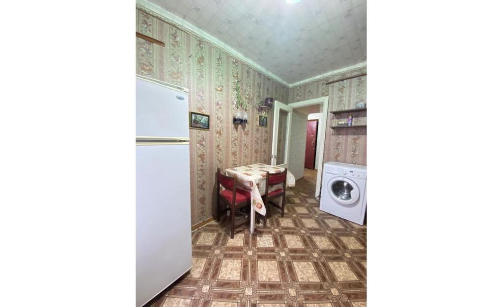 Фотография квартиры По суткам 33 на проспекте Строителей 46