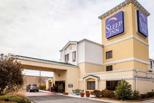 Фотография гостиницы Sleep Inn Hanes Mall