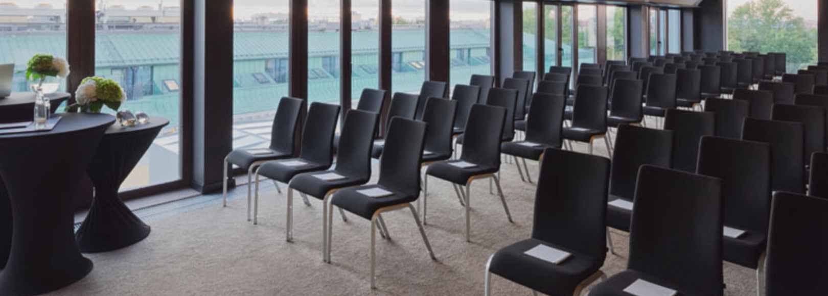 Фотография конференц-зала So lounge