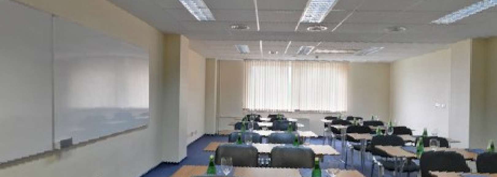 Фотография конференц-зала Рокот