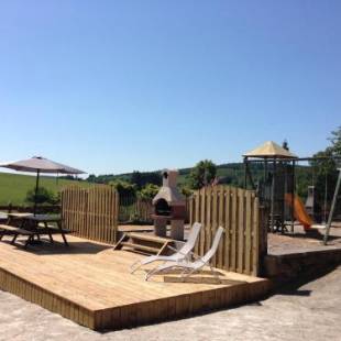 Фотографии гостевого дома
Le Fenil Holiday Home