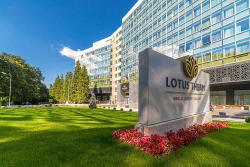 Фотографии гостиницы 
            Lotus Therm Spa&Luxury Resort