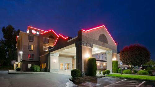 Фотография гостиницы Best Western PLUS Mountain View Auburn Inn