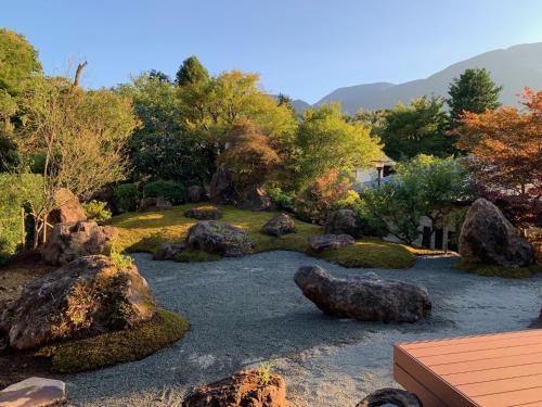 Фотография гостевого дома Onsen & Garden -Asante Inn-