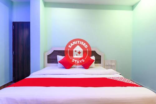 Фотография гостиницы OYO 77636 Hotel Lakhdatar Palace