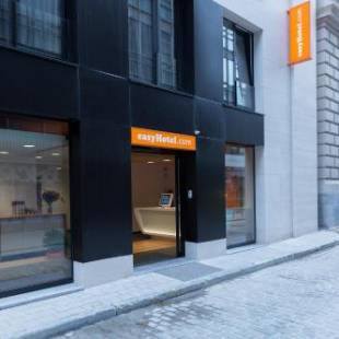 Фотографии гостиницы 
            easyHotel Brussels City Centre