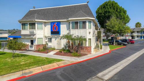 Фотография гостиницы Motel 6-El Cajon, CA - San Diego