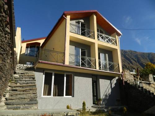 Фотографии гостиницы 
            Uptown Boutique Kazbegi
