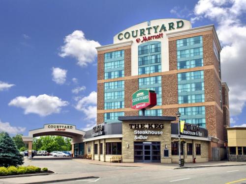 Фотография гостиницы Courtyard by Marriott Niagara Falls
