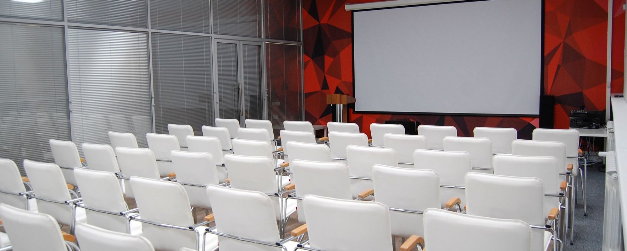 Фотографии конференц-зала Изумруд Большой