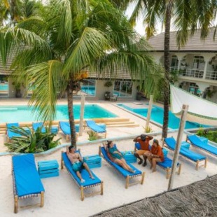 Фотография гостиницы Paje Beach Apartments & Hotel