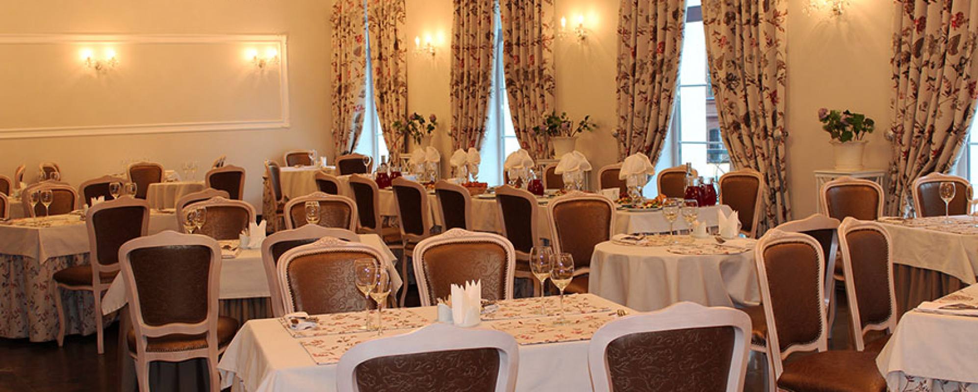 Фотографии банкетного зала Бельэтаж