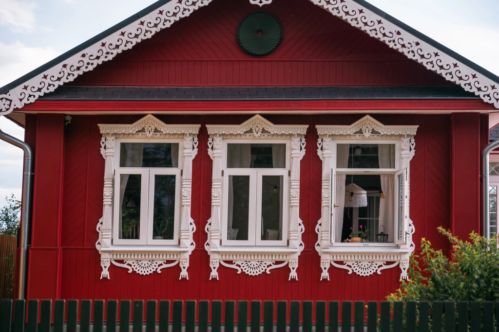 Фотография Коттеджа Частный дом Усадьба Красная на берегу реки